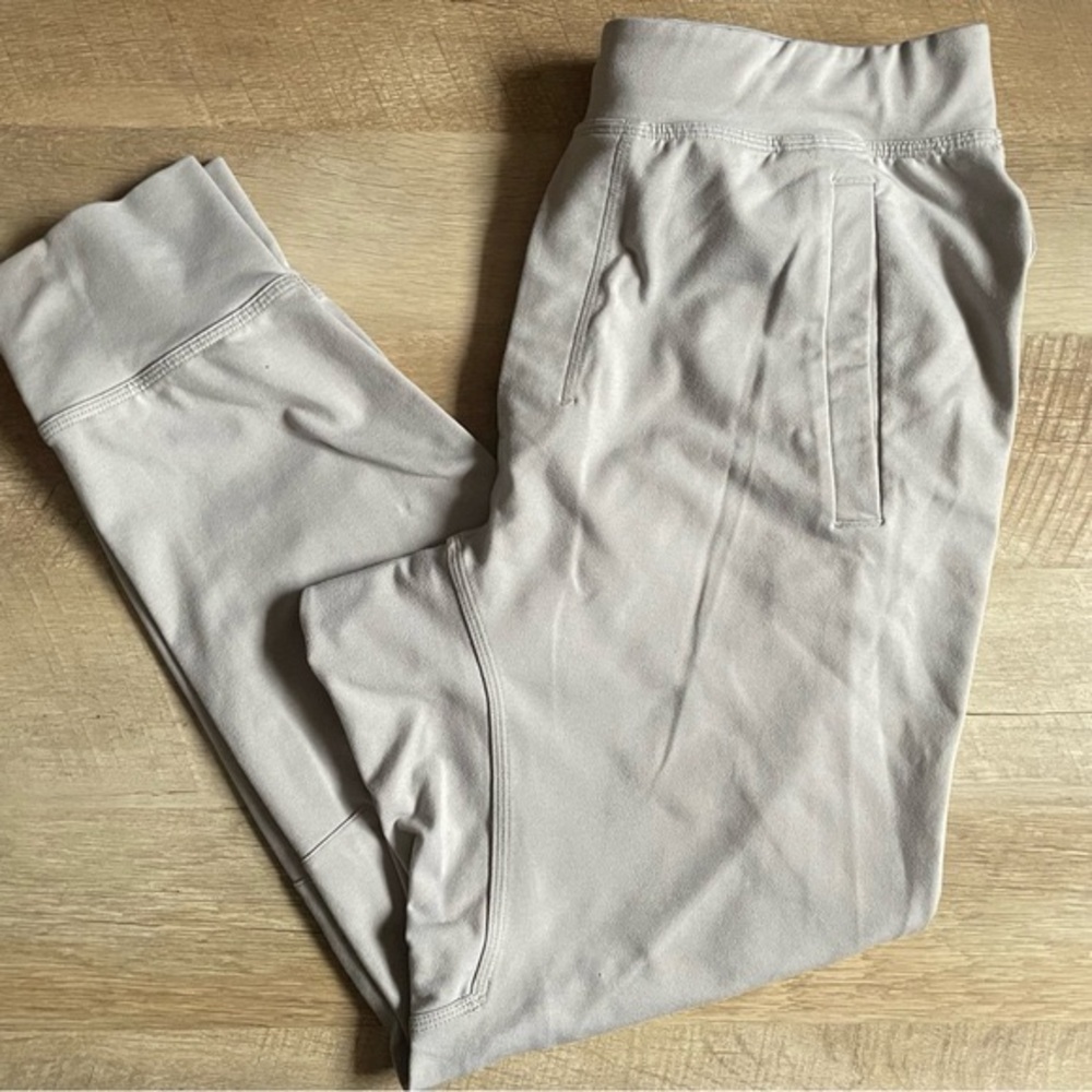 LULULEMON Mens Jogger Pants Light Grey Silver L